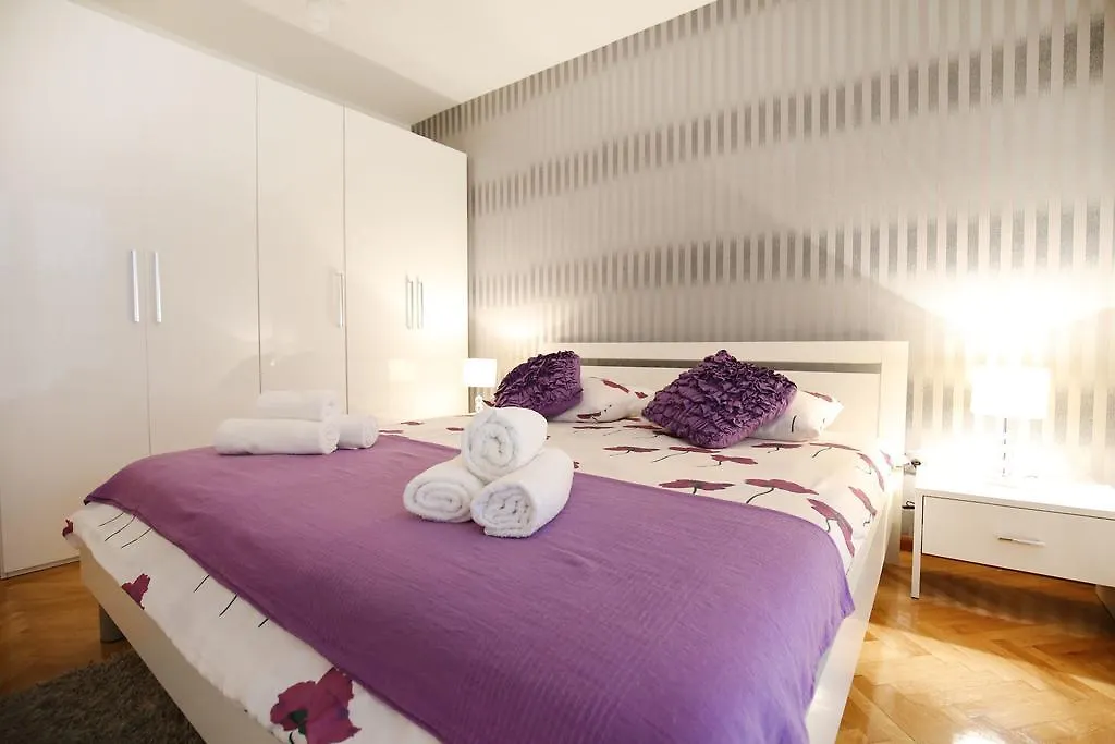 Apartment Julija Zadar